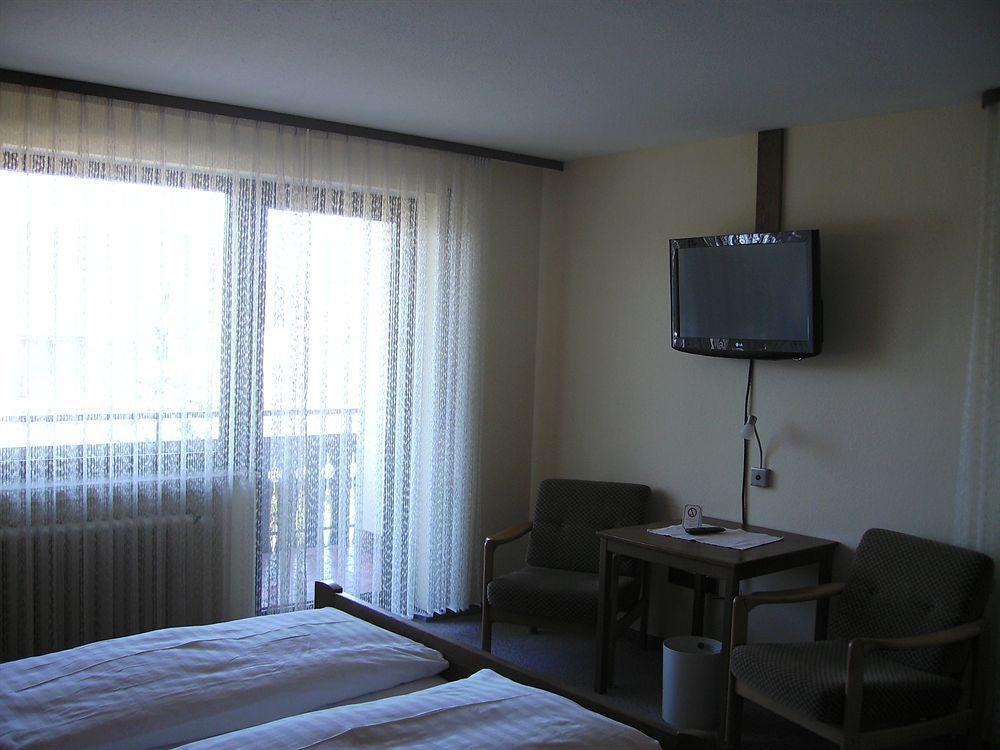 Gasthof Hotel Zum Ross Вертхайм Екстериор снимка