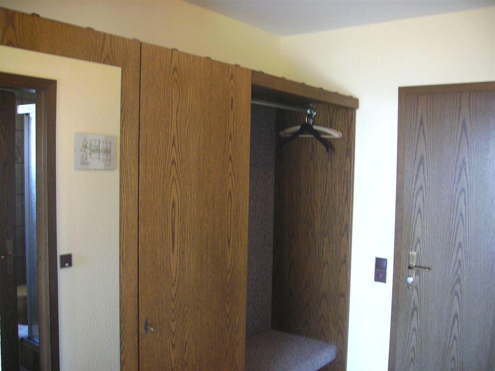 Gasthof Hotel Zum Ross Вертхайм Екстериор снимка